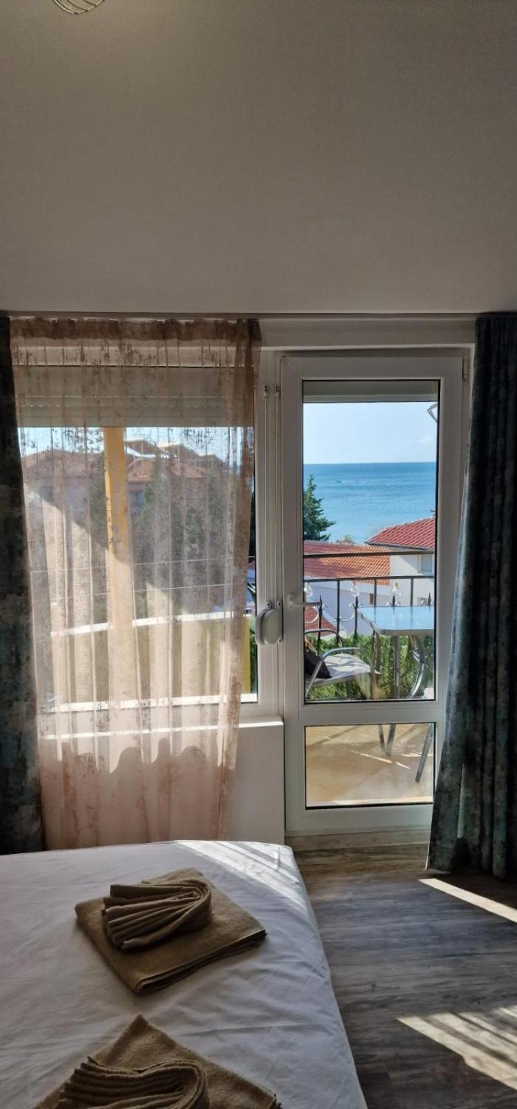 Larenta Sveti Vlas, Ulitsa Cherno More 12 外观 照片